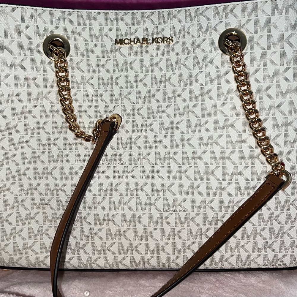MK purses - Picture 2 of 3